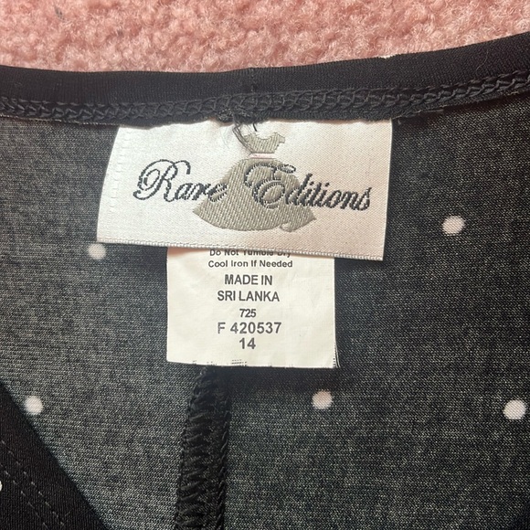 Black and White Flowy Dress with Black Waist Tie Bow Size 14 - Picture 2 of 5